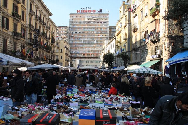 20090117_naplestrp_03_market